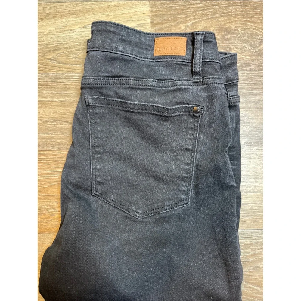 Judy Blue Capri Fit Black Denim Jeans Stretch Cropped Pants Minimalist Sz 15/32